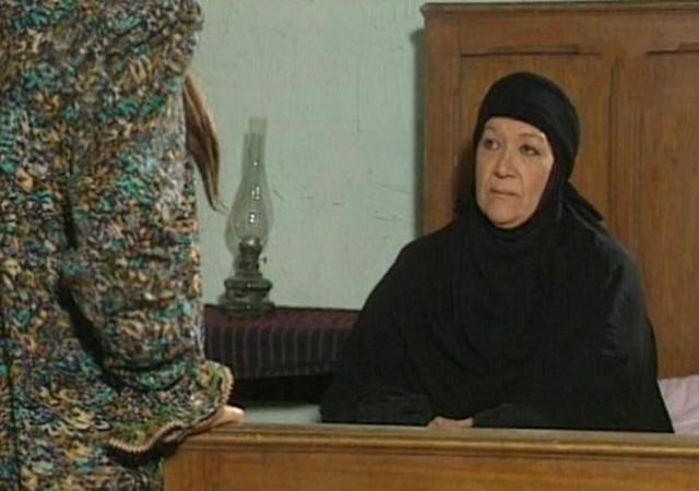 سوزان مبارك طلبت وقف عرض الحلقة الأخيرة من المسلسل في رمضان …تعرف علي شخصية “فاطمة تعلبة” الحقيقية في “الوتد”.