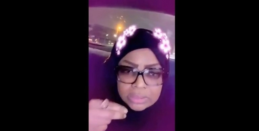 فيديو.. سيدة سعودية: إحنا أحرار.. حتى لو فتحنا “بارات” في مكة..لكم تأدوا فروضكم بالمسجد وتمشوا